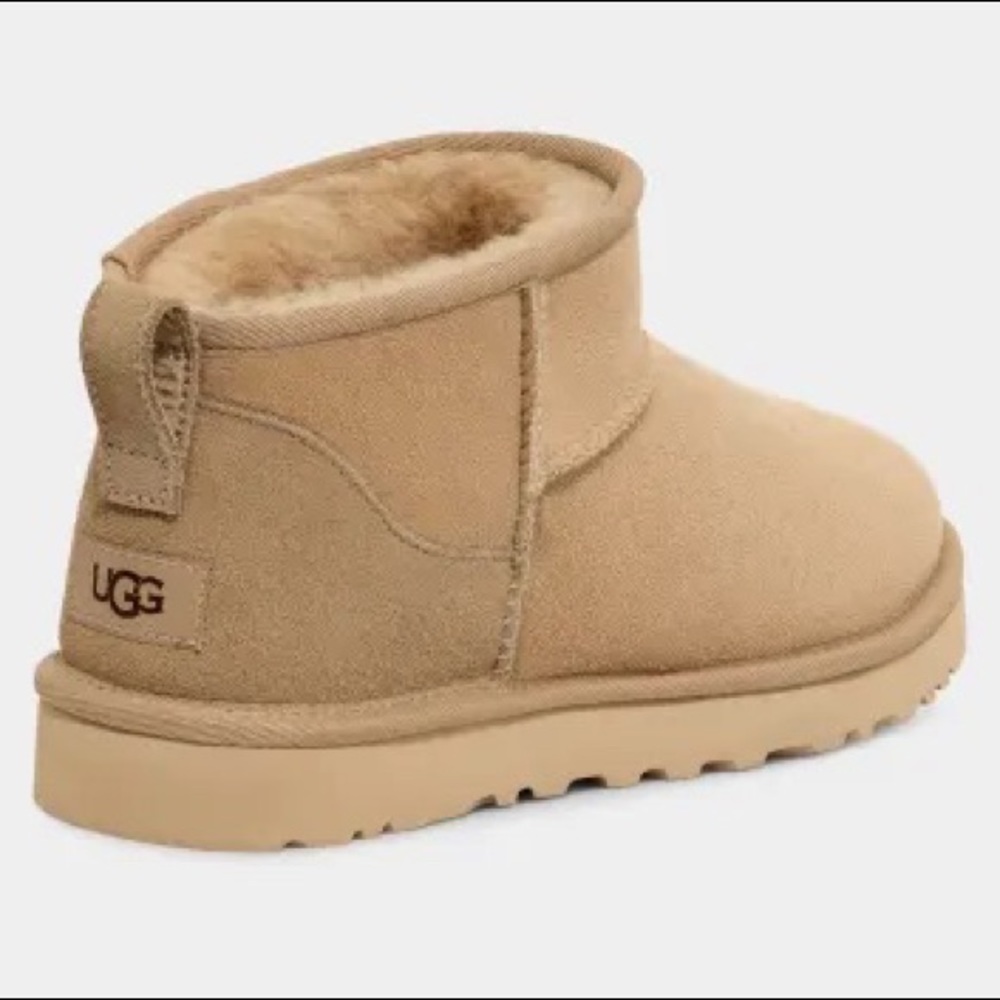 UGG Classic ultra mini (mustard seed) size 7